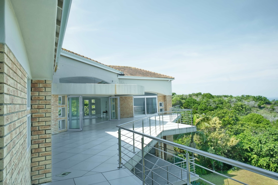5 Bedroom Property for Sale in Blue Horizon Bay Eastern Cape